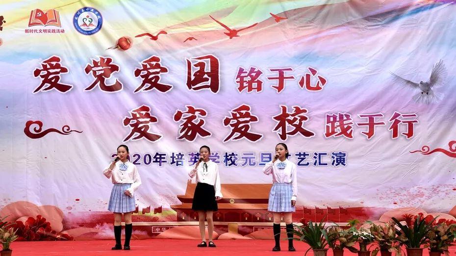 空间悬疑短剧《迷屋重重》:未婚妻突然失踪，线索直指神秘破旧筒子楼？